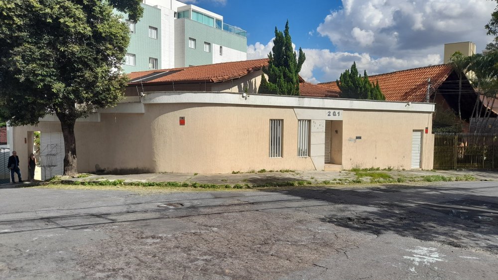 Casa - Aluguel - Caiçaras - Belo Horizonte - MG